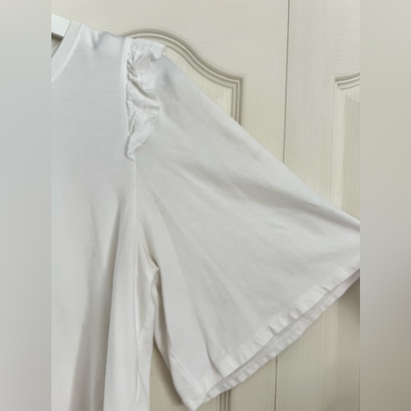 eri + ali Flutter-sleeve Flowy Tee - Picture 3 of 5